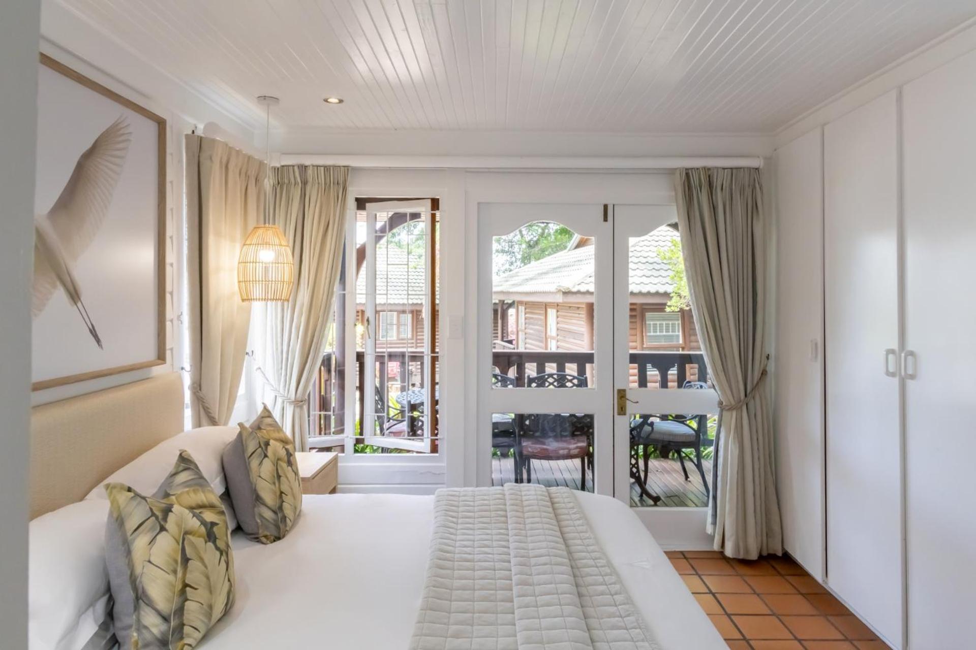Knysna River Club By First Private Stays Bagian luar foto